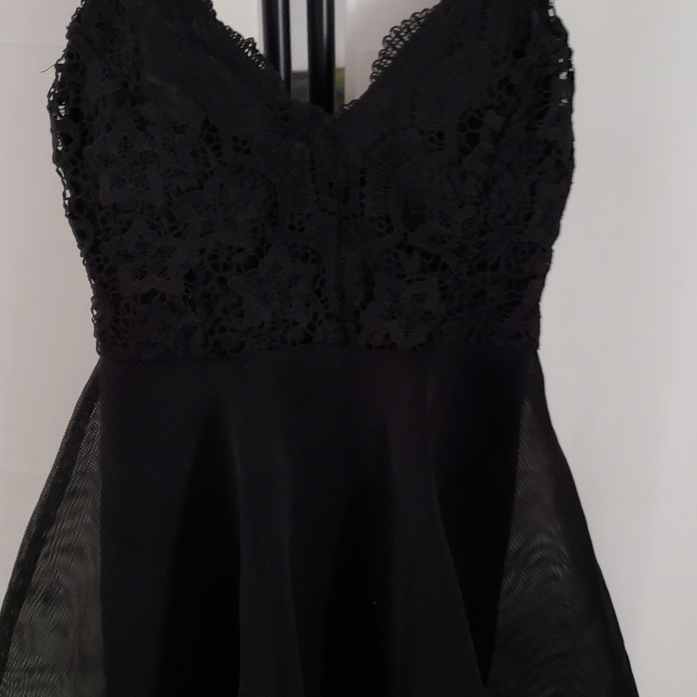 Black party dress,